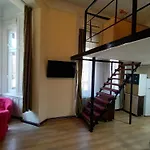 Melden Apartment